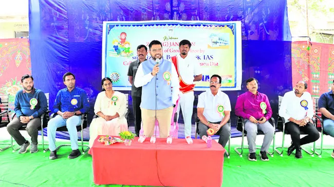 గుణాత్మక విద్యను అందించాలి