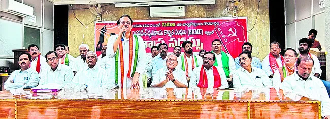 ● మాజీ ఐఏఎస్‌ అధికారి, సీడబ్ల్యూసీ  సభ్యులు కొప్పుల రాజ