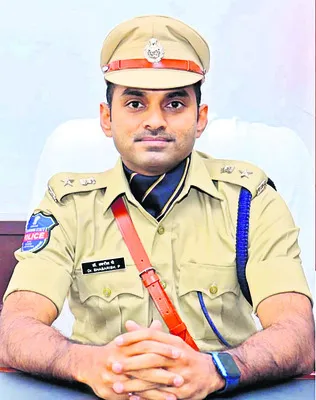 ఊరెళ్తున్నారా.. ఈ జాగ్రత్తలు పాటించండి