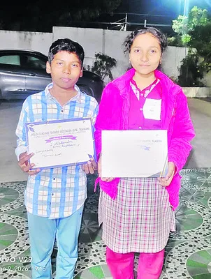 అక్కా,తమ్ముడు అదుర్స్‌..