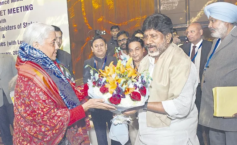 పాలమూరు–రంగారెడ్డికి జాతీయ హోదా కల్పించండి