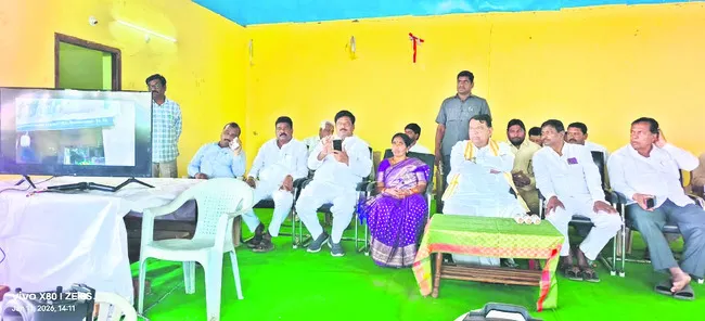 మహిళలకు రాష్ట్ర ప్రభుత్వం పెద్దపీట వేస్తోంది