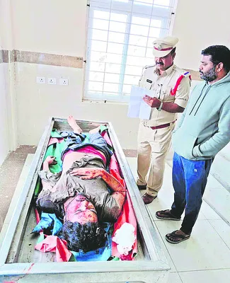 లారీని ఢీకొని ఒకరు మృతి 