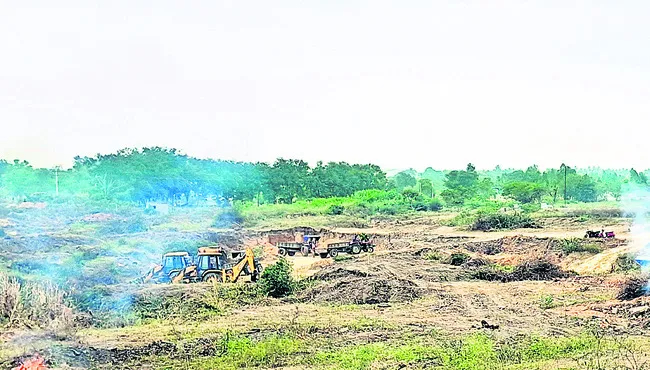 ఆగని మట్టి దోపిడీ 