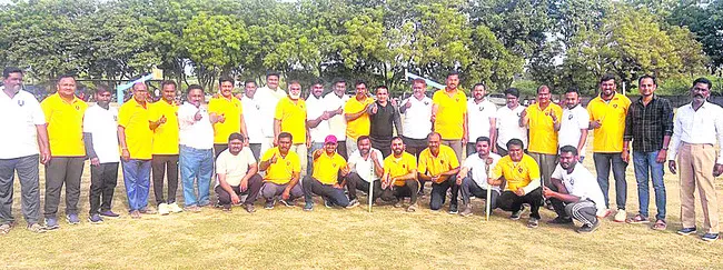 ముగిసిన న్యాయవాదుల క్రికెట్‌ పోటీలు