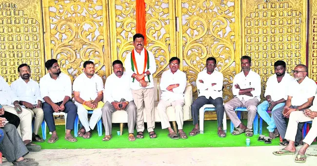 సీఎం పర్యటనను విజయవంతం చేయాలి
