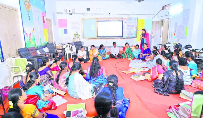 బాలికలకు జీవన నైపుణ్యాలు అవసరం 