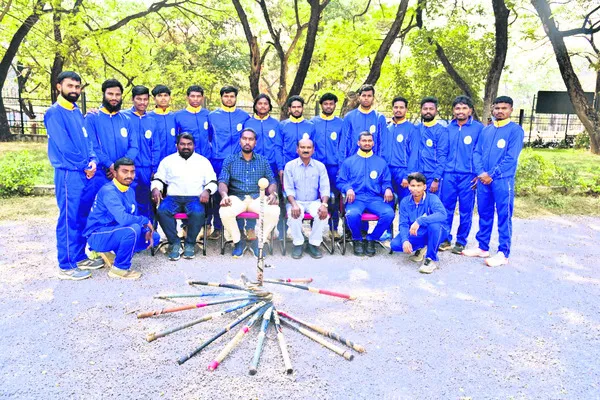 సౌత్‌జోన్‌ టోర్నమెంట్‌కు హాకీ పురుషుల జట్టు 