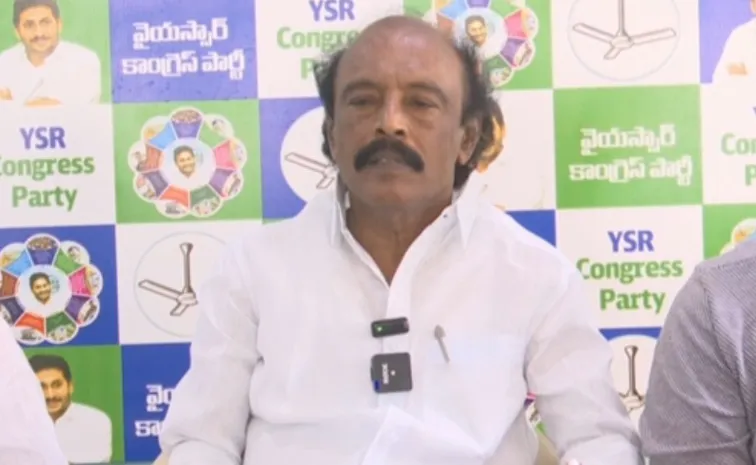 బాబుకు సీమ కన్నా.. స్వార్థ ప్రయోజనాలే ముఖ్యం: విశ్వేశ్వర రెడ్డి