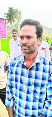 మద్యం మత్తులో స్కూల్‌ బస్సు నడిపిన డ్రైవర్‌ 