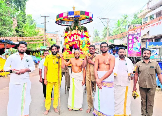 తిరువీధుల్లో శ్రీవారి వైభవం 