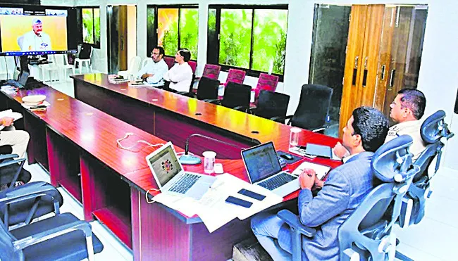 సేవల పంపిణీ వేగవంతం 