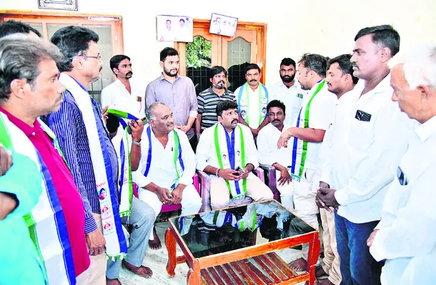 ఎన్ని కేసులు పెట్టినా భయపడం..