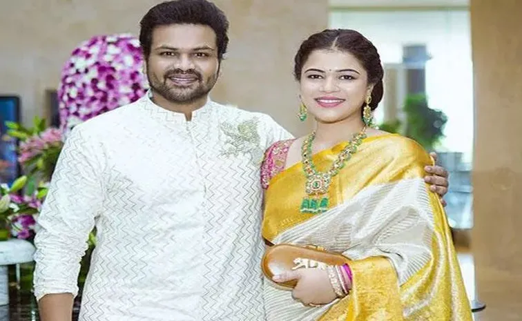 మంచు మనోజ్ దంపతుల భోగి సెలబ్రేషన్స్.. వీడియో వైరల్