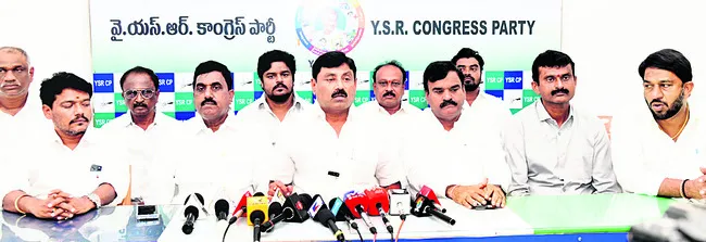 సీమకు అన్యాయం చేస్తున్న చంద్రబాబు