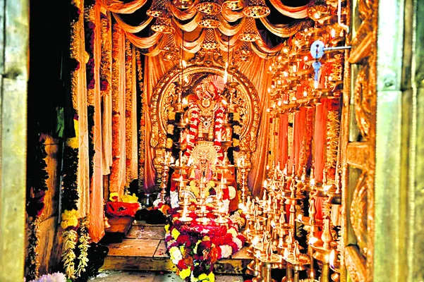 కమనీయం.. మకర జ్యోతి దర్శనం