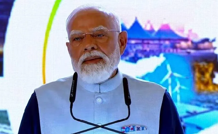 ప్రజాస్వామ్యానికి భారత్‌ తల్లి లాంటింది: ప్రధాని మోదీ