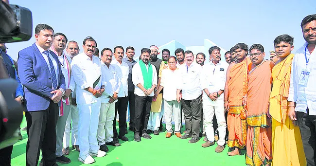 ఇలా వచ్చారు.. అలా వెళ్లారు