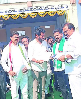 సీఎంకు వినతుల వెల్లువ