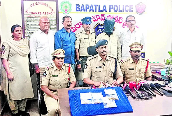 అంతరరాష్ట్ర దొంగ అరెస్ట్‌ 