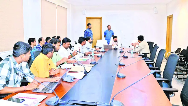 పురపాలిక ఎన్నికలకు సిద్ధంకండి