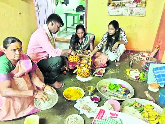 ఘనంగా బోనాల పండగ