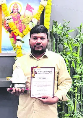 అంతర్జాతీయ స్థాయిలో మెరిసిన విరవాడ దర్శకుడు 