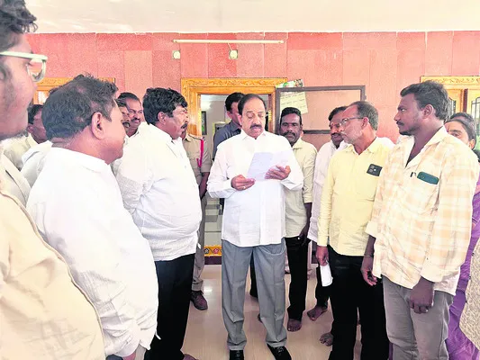 సీఎంతో రామాలయ పనులకు శంకుస్థాపన