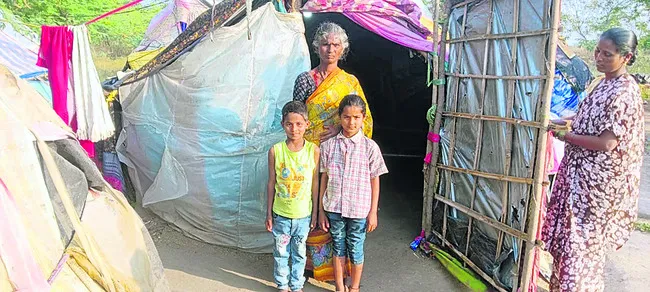 ఆధారం లేని చిన్నారులు 