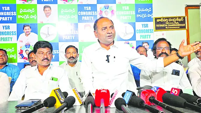 దళితులపై ఆగని దాడులు