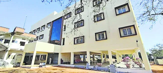 పుర పోరు.. సందడి షురూ 