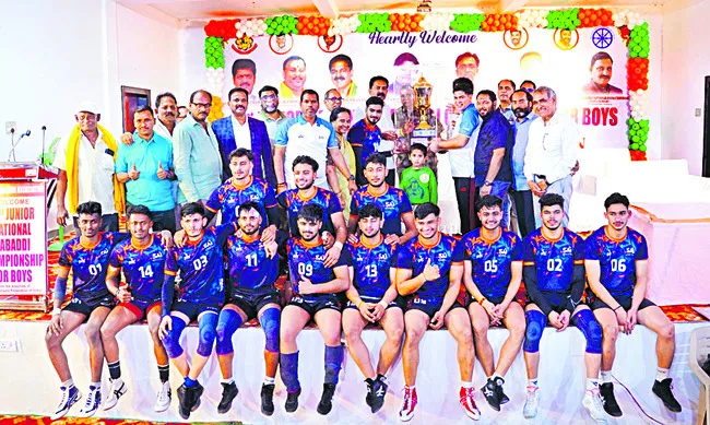 క్రీడలతో యువతకు ప్రత్యేక గుర్తింపు 