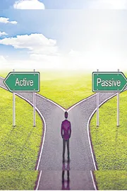 Key Comparison Active vs Passive Funds