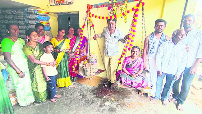 మార్కెట్‌ ‘బంగారు’మయం