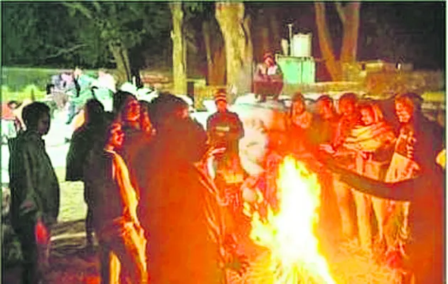 పంటకు కాపలా 