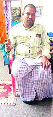 విద్యార్థుల అవస్థలు పడుతున్నా..
