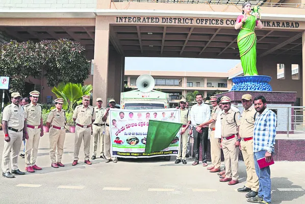 రోడ్డు భద్రత మాసోత్సవాలను.. 