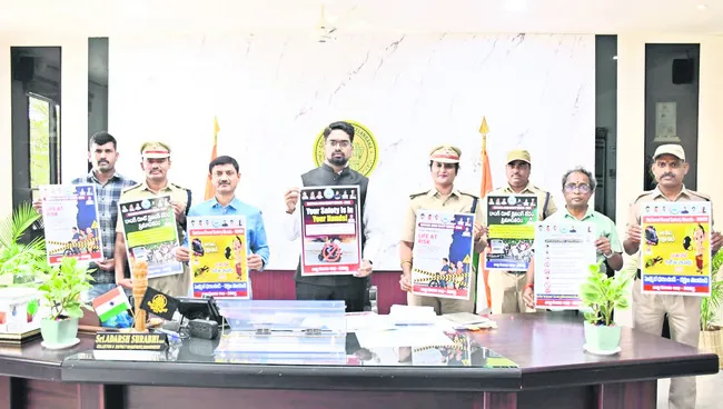 పక్కాగా రహదారి భద్రత మాసోత్సవాలు 