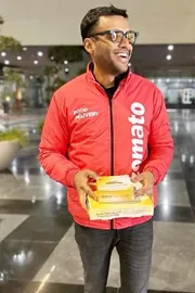 Zomato CEO Explains 10 Minute Delivery