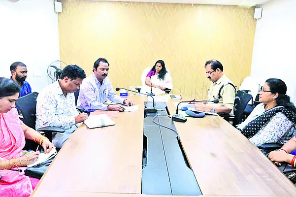 ఇంటర్‌ పరీక్షలకు పక్కా ఏర్పాట్లు చేయాలి