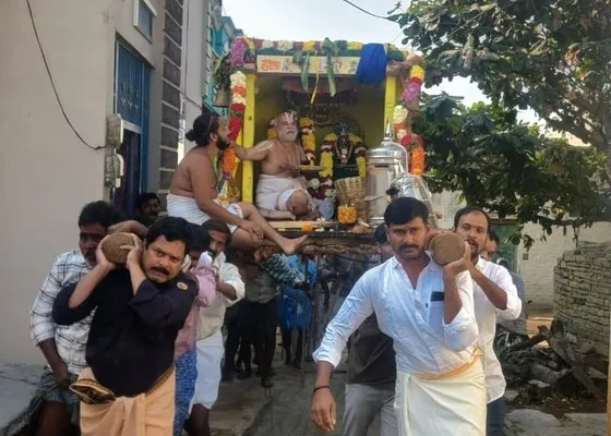 కోటకందుకూరులో పార్వేటోత్సవం 