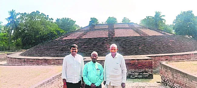 చారిత్రక ప్రాశస్త్యం కలిగిన ఘంటసాల బౌద్ధ స్థూపం