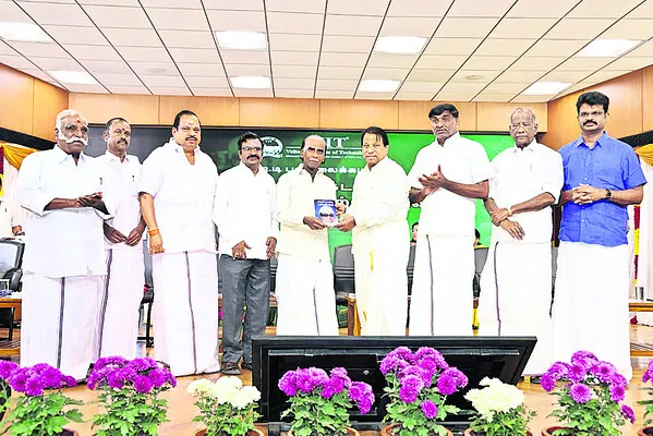 ప్రజల గుండెల్లో ఎంజీఆర్‌ చిరస్మరణీయం