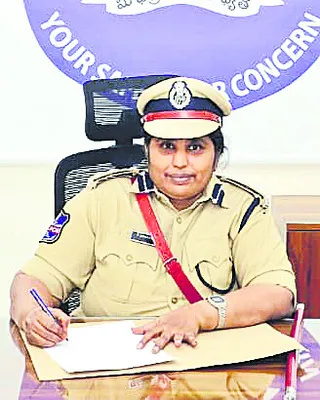 చికిత్సపొందుతూ మహిళ మృతి 