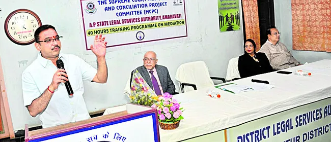 మధ్యవర్తిత్వంపై శిక్షణ తరగతులు ప్రారంభం 