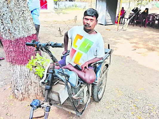 కుమార్తె అదృశ్యంపై తండ్రి ఫిర్యాదు..  
