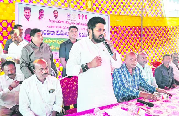 కాంగ్రెస్‌ అభ్యర్థులను గెలిపించండి