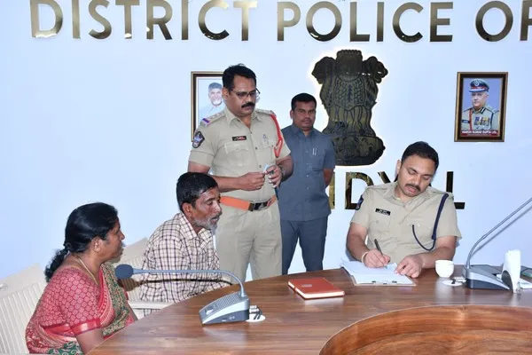 చట్ట పరిధిలో  న్యాయం చేస్తాం 