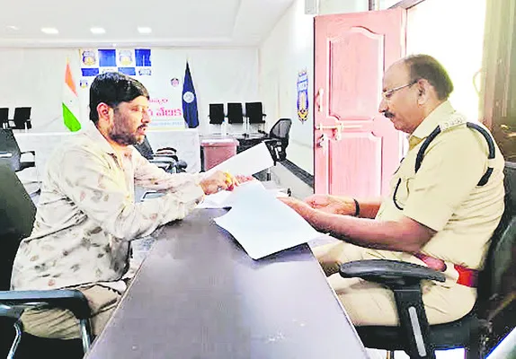 ఒంగోలులో పోలీసు స్పందనకు 48 ఫిర్యాదులు