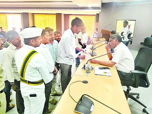 చెరువుల అభివృద్ధికి నిధులు మంజూరు 